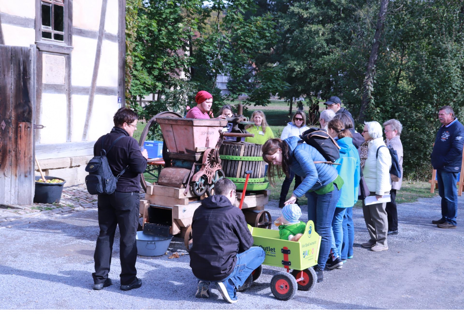 rhoen-herbstfest_9165_20181226_1456057826